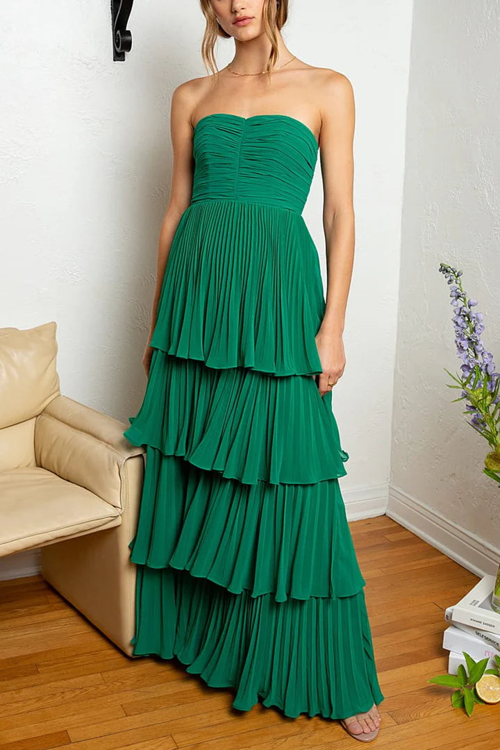 Vestido de fiesta largo multicapa sin tirantes con espalda abierta